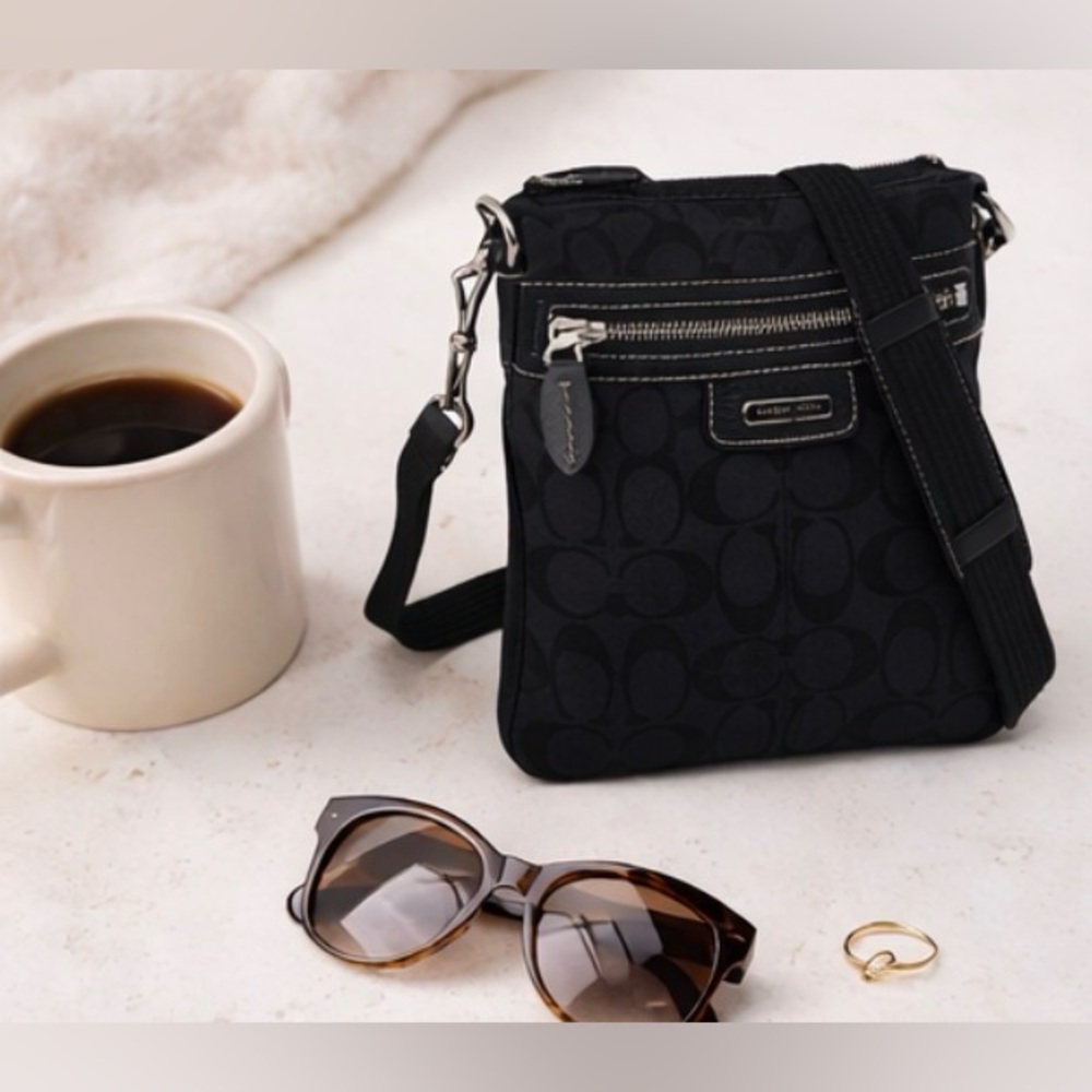 Coach Penelope Swingpack Black Signature Canvas Leather Crossbody Messenger Bag - Picture 9 of 11